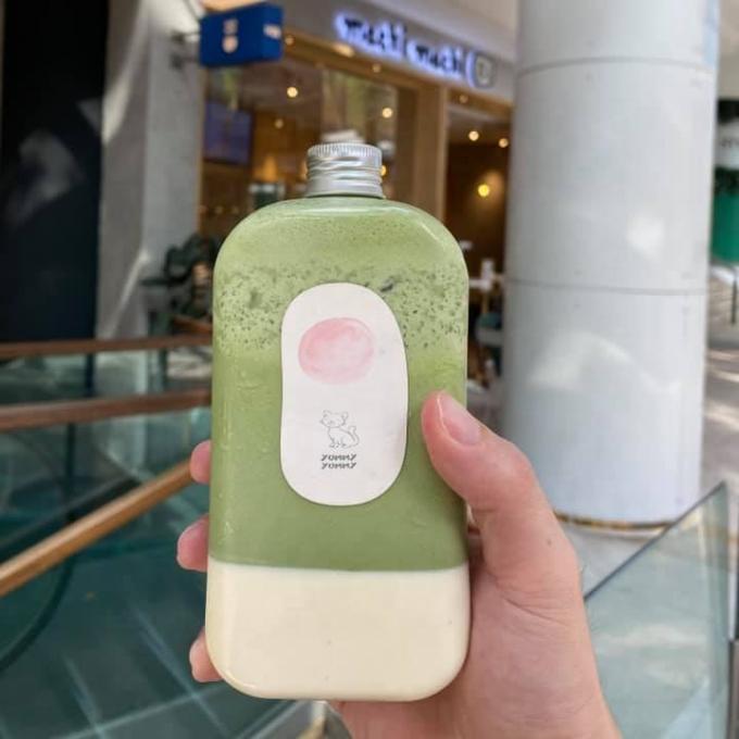 SGS ODM Plastik İçecek Şişeleri Smoothie Sütlü Çay İçmek İçin 12 Oz 2